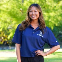 Mia Chen headshot